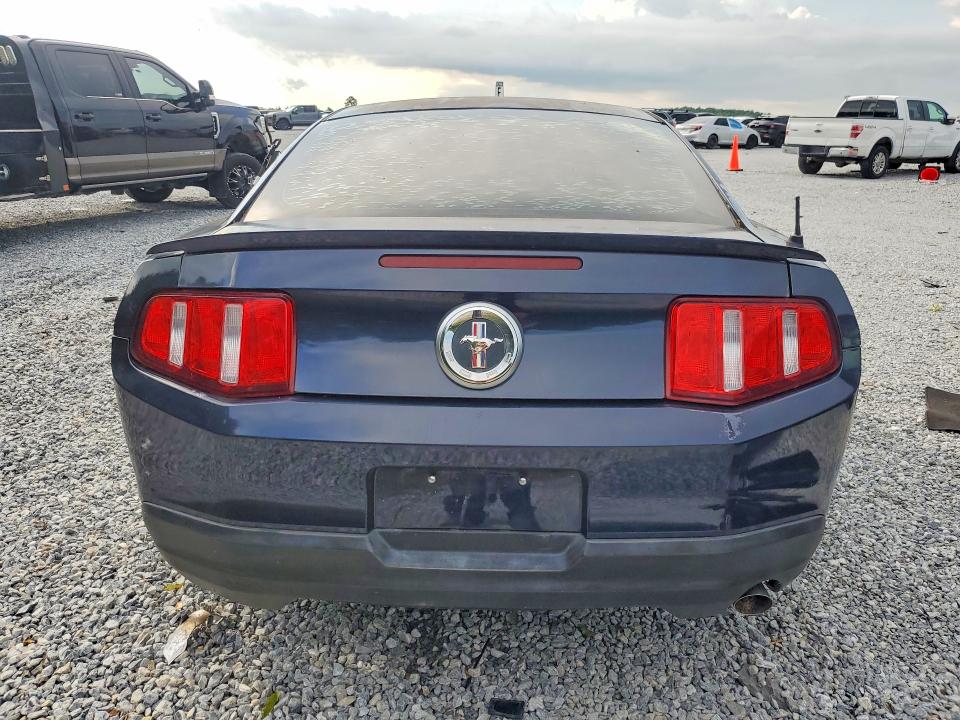 2010 Ford Mustang მანქანა იყიდება აუქციონზე, vin: 1ZVBP8ANXA5146968, აუქციონის ნომერი: 59599416