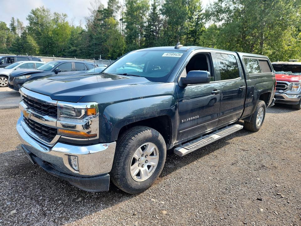 Продаж на аукціоні авто 2018 Chevrolet Silverado, vin: 3GCUKREC6JG526780, номер лоту: 62589426