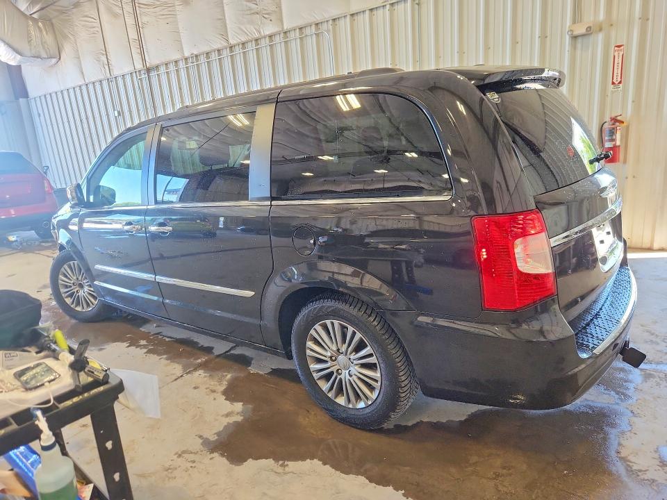 2014 Chrysler Town & Country მანქანა იყიდება აუქციონზე, vin: 2C4RC1CG9ER373242, აუქციონის ნომერი: 62528936