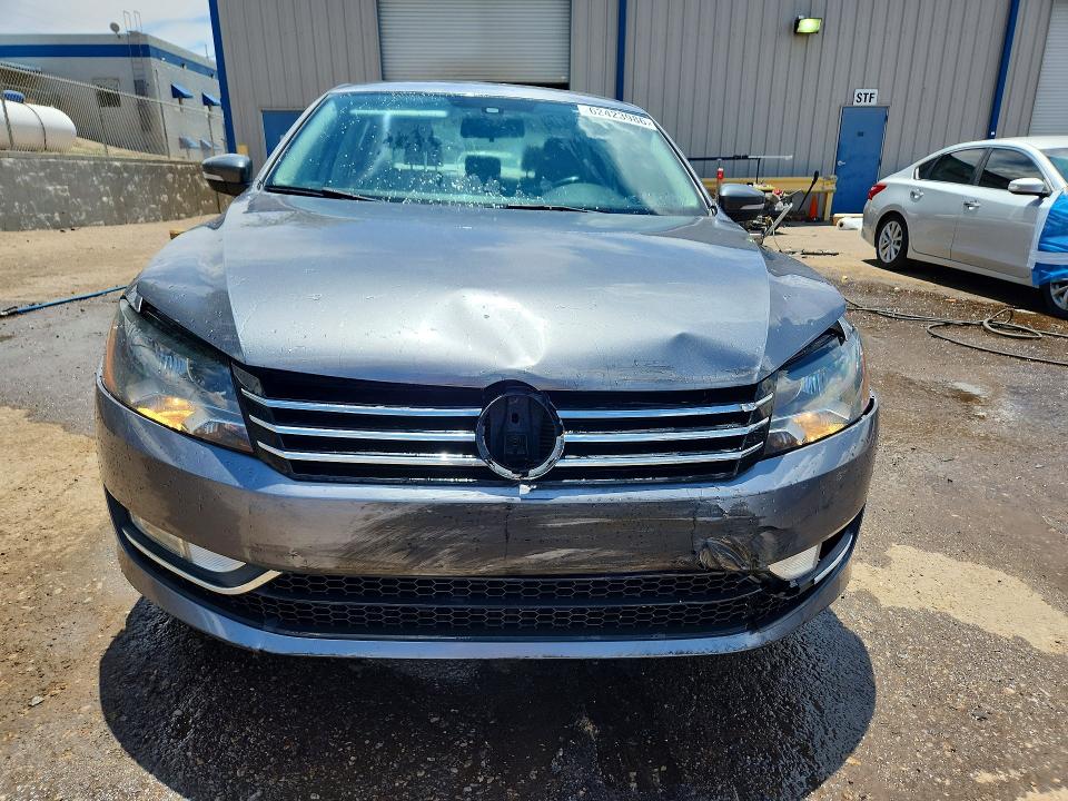 2015 Volkswagen Passat მანქანა იყიდება აუქციონზე, vin: 1VWAS7A32FC121391, აუქციონის ნომერი: 62423986