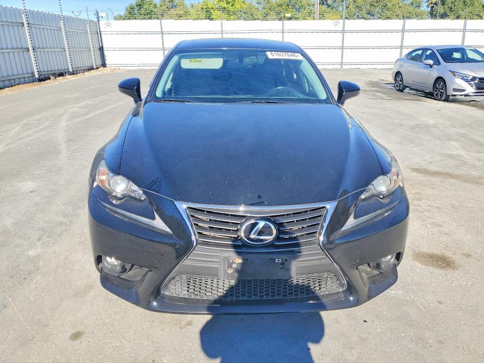 Продажа на аукционе авто 2015 Lexus Is, vin: JTHBF1D21F5075289, номер лота: 61637646