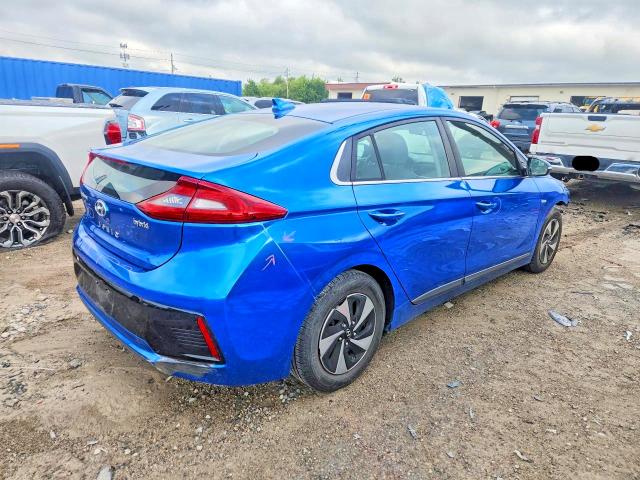 Продажа на аукционе авто 2017 Hyundai Ioniq, vin: KMHC75LC8HU055971, номер лота: 62578386