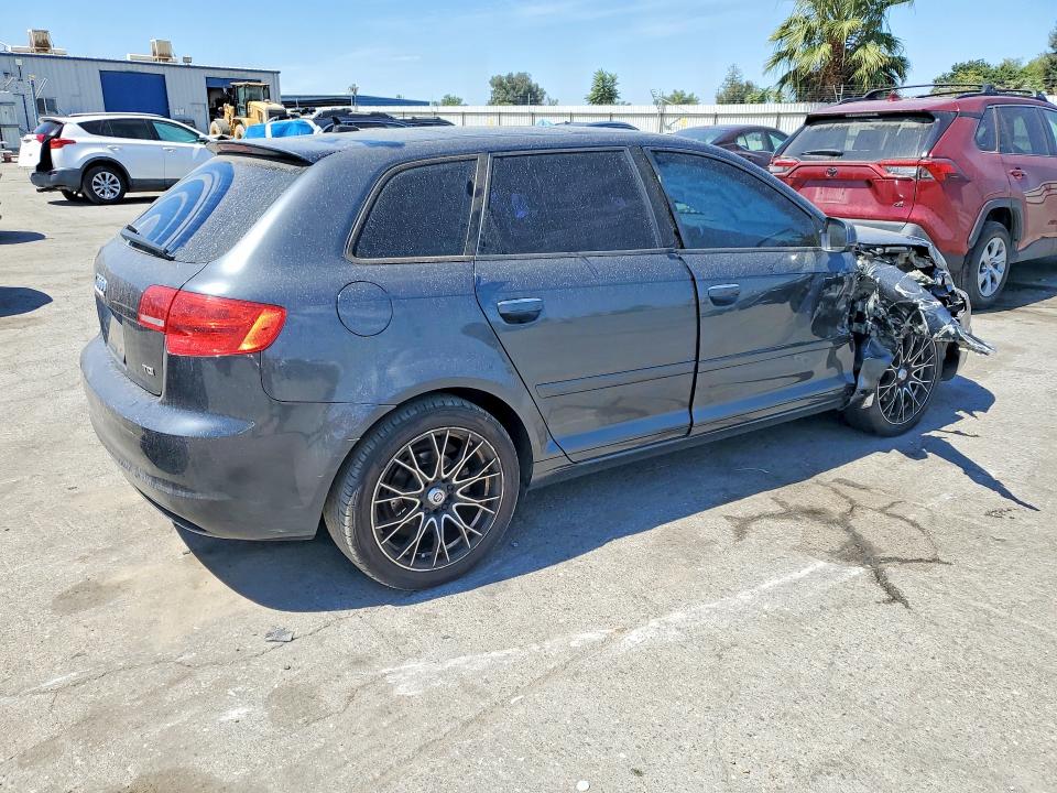 Aukcja sprzedaży 2013 Audi A3, vin: WAUKJAFM4DA028225, numer aukcji: 60264336
