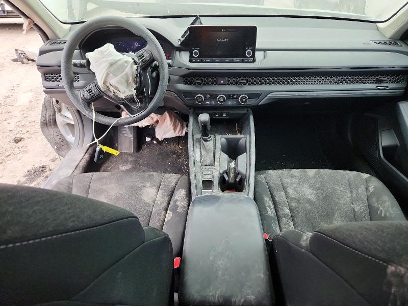 62944716 :رقم المزاد ، 1HGCY1F29RA032944 vin ، 2024 Honda Accord مزاد بيع