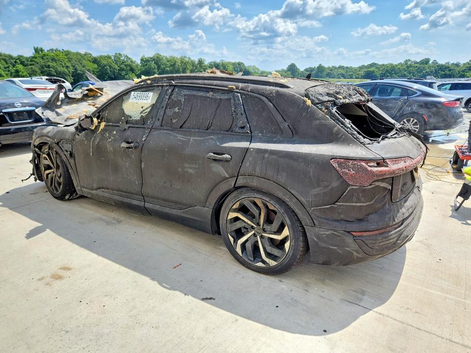 2024 Audi Q8 E-tron მანქანა იყიდება აუქციონზე, vin: WA15AAGE5RB065478, აუქციონის ნომერი: 54698896