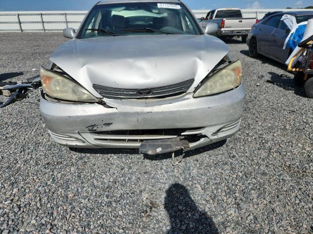 2004 Toyota Camry მანქანა იყიდება აუქციონზე, vin: 4T1BE32K34U380570, აუქციონის ნომერი: 61157046