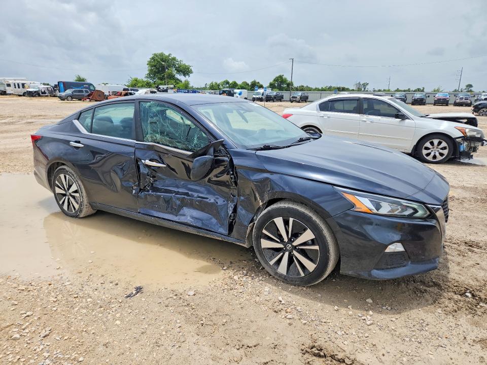 2022 Nissan Altima მანქანა იყიდება აუქციონზე, vin: 1N4BL4DV2NN338819, აუქციონის ნომერი: 61392276
