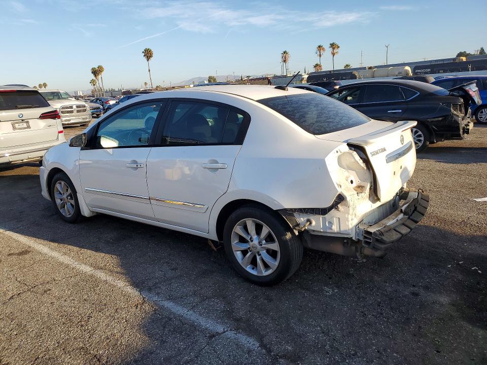 62524816 :رقم المزاد ، 3N1AB6AP0BL719058 vin ، 2011 Nissan Sentra مزاد بيع