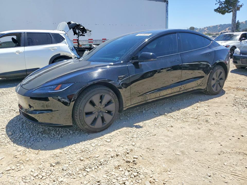61249326 :رقم المزاد ، 5YJ3E1EA8SF941562 vin ، 2025 Tesla Model 3 مزاد بيع