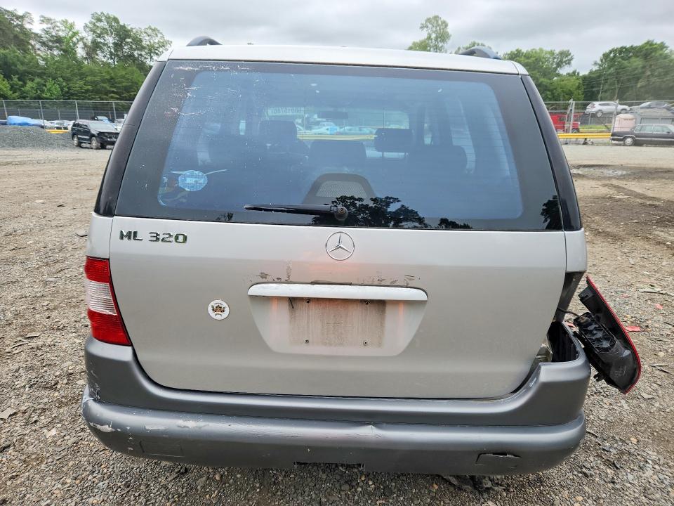 1999 Mercedes-benz Ml მანქანა იყიდება აუქციონზე, vin: 4JGAB54E0XA119149, აუქციონის ნომერი: 60015786