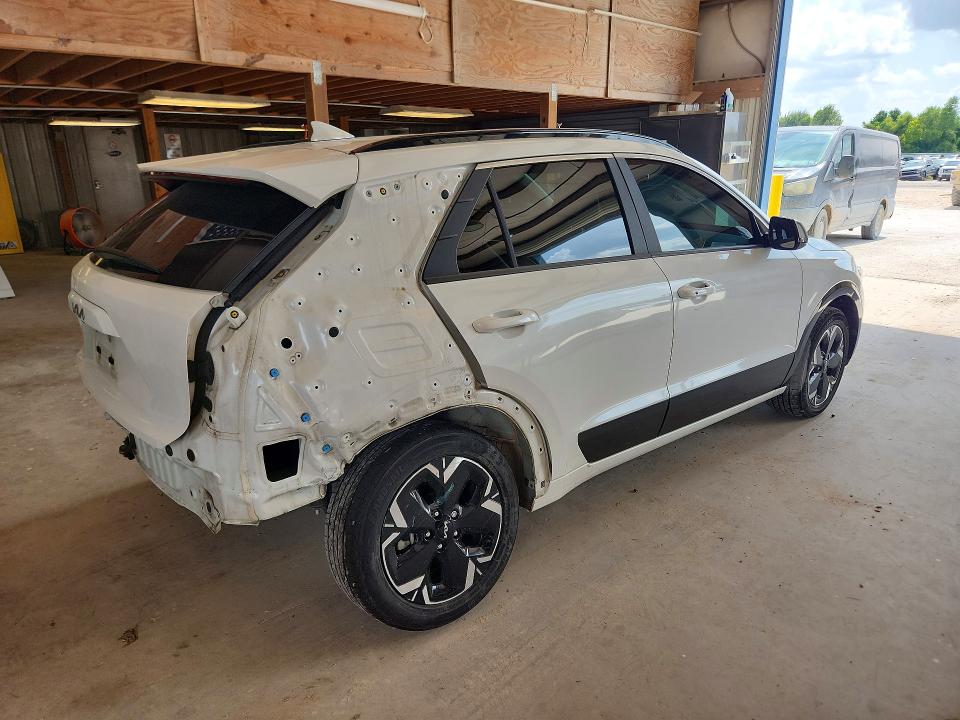 63291176 :رقم المزاد ، KNDCR3L13R5091337 vin ، 2024 Kia Niro مزاد بيع