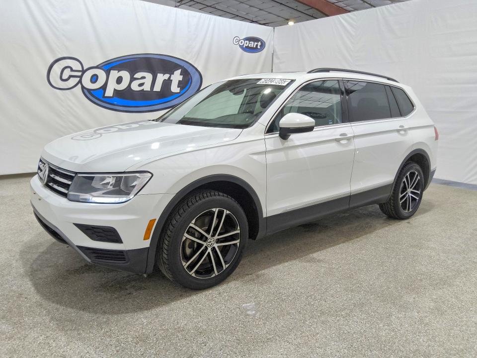 Продаж на аукціоні авто 2018 Volkswagen Tiguan, vin: 3VV3B7AX5JM120677, номер лоту: 60423966