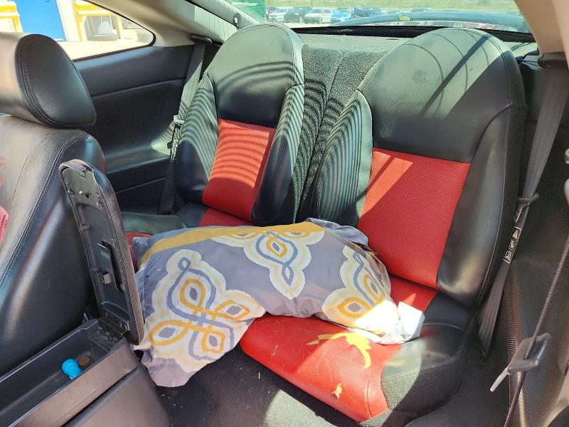 59679826 :رقم المزاد ، 1ZWFT61L915617083 vin ، 2001 Mercury Cougar مزاد بيع