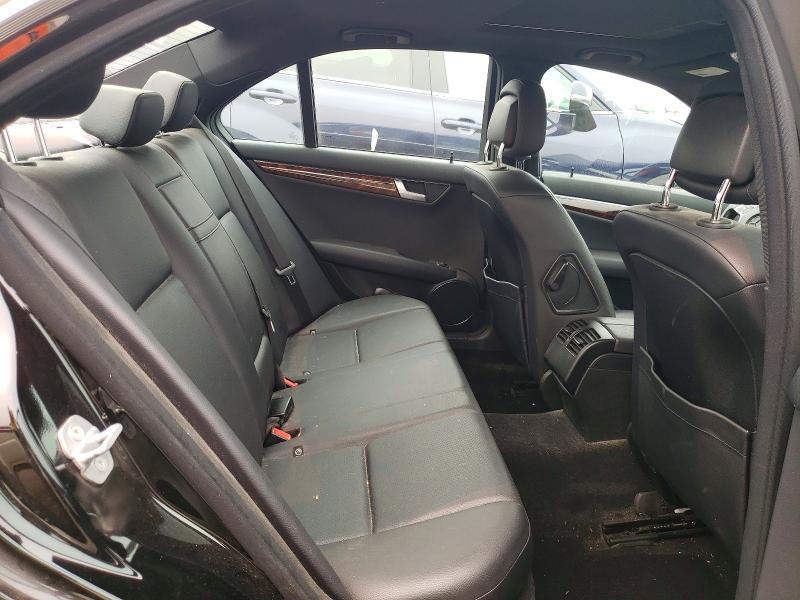 2012 Mercedes-benz C მანქანა იყიდება აუქციონზე, vin: WDDGF8BB6CR196171, აუქციონის ნომერი: 61203266