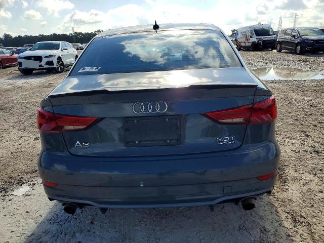 Продажа на аукционе авто 2017 Audi A3, vin: WAUJ8GFF6H1016840, номер лота: 62703676