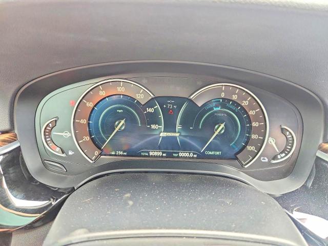 60950006 :رقم المزاد ، WBAJA9C55KB399635 vin ، 2019 Bmw 530e مزاد بيع