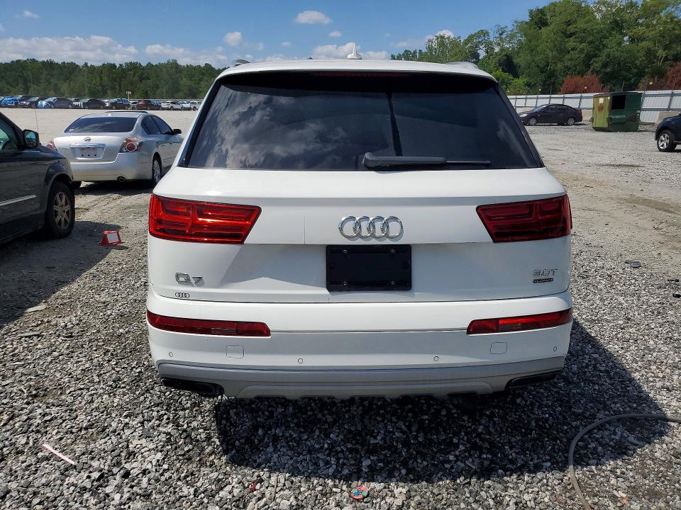 Продаж на аукціоні авто 2018 Audi Q7, vin: WA1LAAF7XJD034262, номер лоту: 61730546