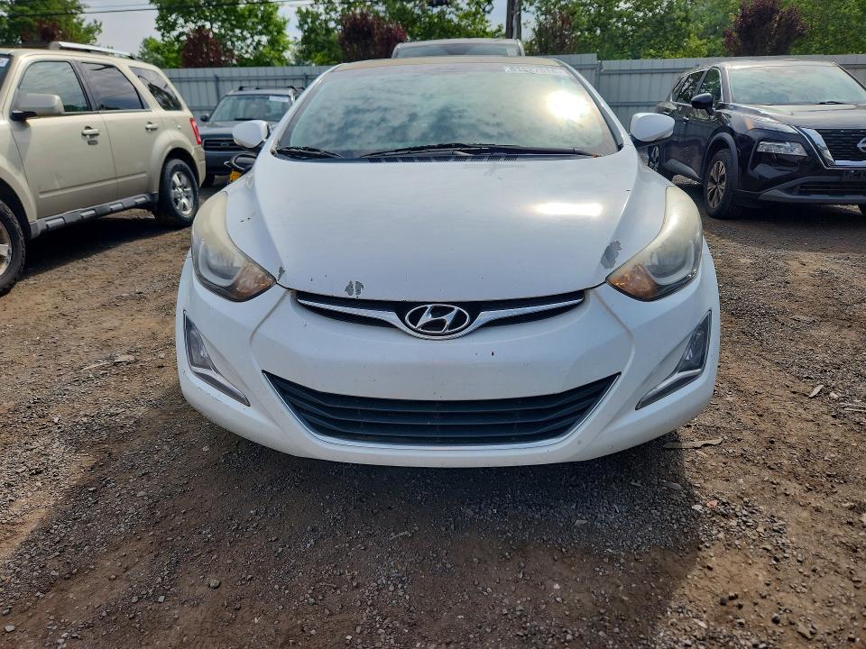 Продажа на аукционе авто 2016 Hyundai Elantra, vin: 5NPDH4AE3GH778267, номер лота: 61527516