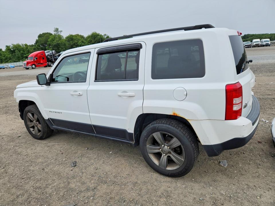 61948546 :رقم المزاد ، 1C4NJRFB0FD117692 vin ، 2015 Jeep Patriot مزاد بيع
