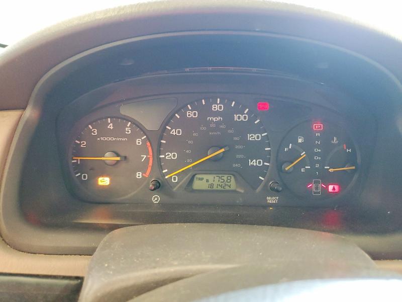 60804726 :رقم المزاد ، 1HGCG1652YA097422 vin ، 2000 Honda Accord مزاد بيع