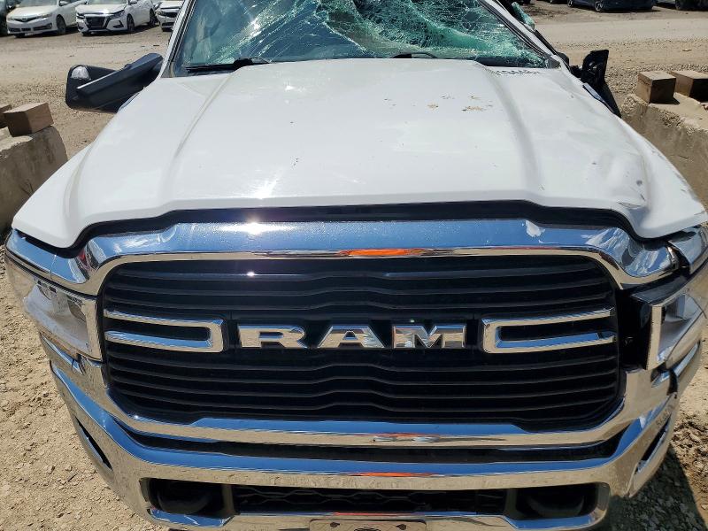 60019446 :رقم المزاد ، 3C6UR5DLXKG529924 vin ، 2019 Ram 2500 مزاد بيع