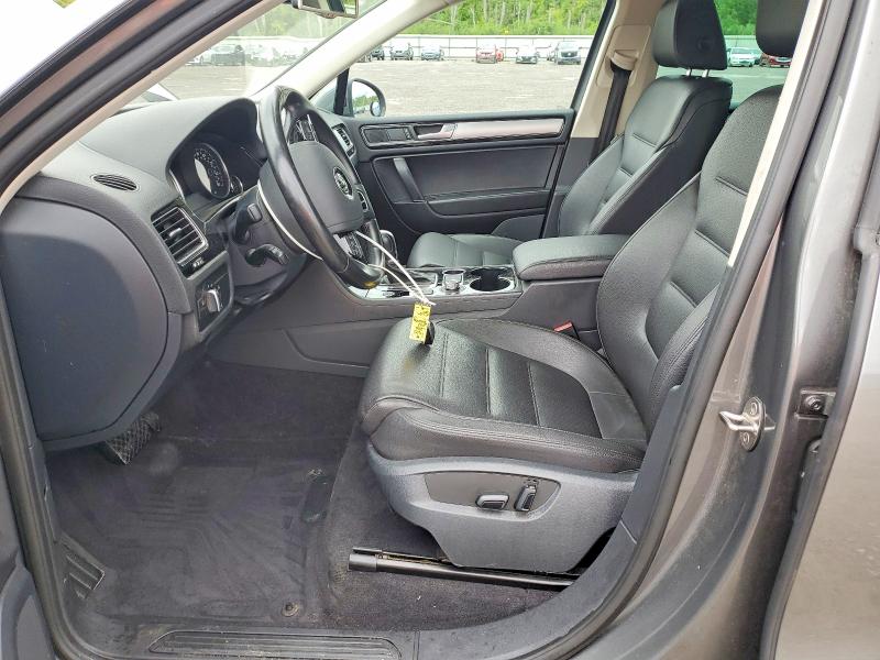 Продажа на аукционе авто 2016 Volkswagen Touareg, vin: WVGEF9BP4GD010161, номер лота: 60065376