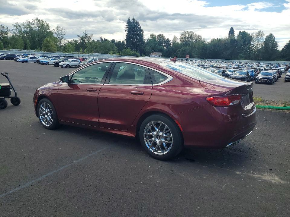 62981956 :رقم المزاد ، 1C3CCCEG7FN551070 vin ، 2015 Chrysler 200 مزاد بيع