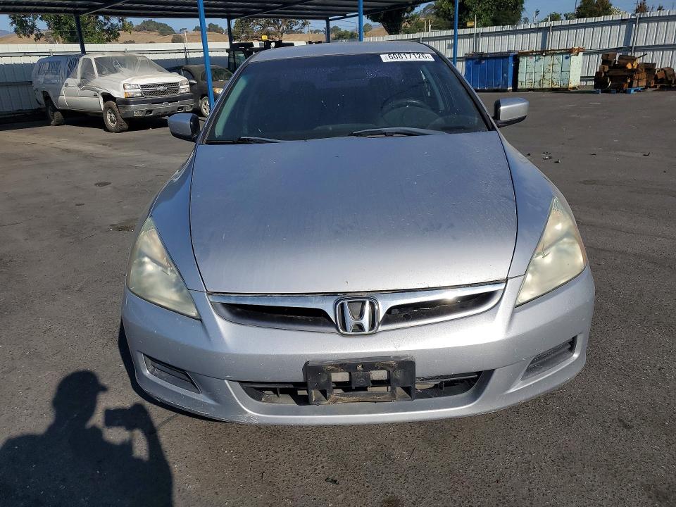 2006 Honda Accord მანქანა იყიდება აუქციონზე, vin: 1HGCM56376A099713, აუქციონის ნომერი: 60817126