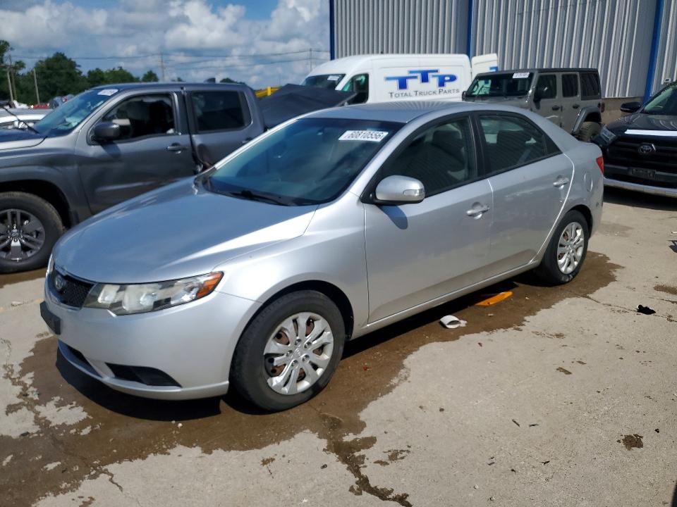 60810556 :رقم المزاد ، KNAFU4A2XA5267993 vin ، 2010 Kia Forte مزاد بيع