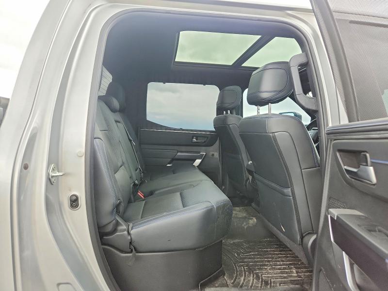 Продажа на аукционе авто 2022 Toyota Tundra, vin: 5TFNA5DB0NX030416, номер лота: 62217776