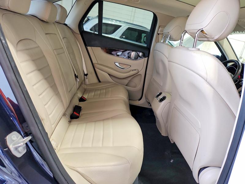 59381386 :رقم المزاد ، WDC0G4KB1KV133433 vin ، 2019 Mercedes-benz Glc مزاد بيع