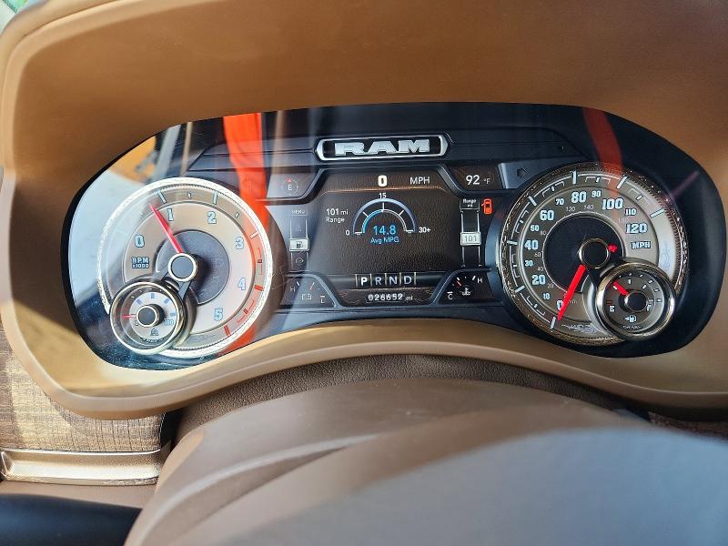 61170726 :رقم المزاد ، 3C63RRNL8NG135215 vin ، 2022 Ram 3500 مزاد بيع