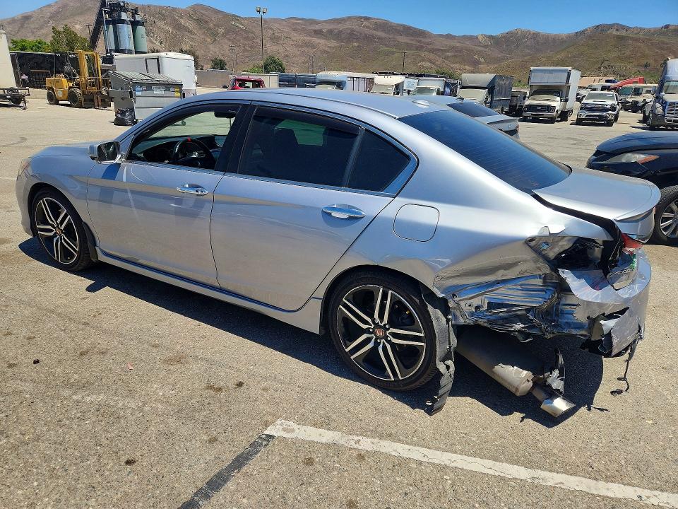 2016 Honda Accord მანქანა იყიდება აუქციონზე, vin: 1HGCR3F90GA026596, აუქციონის ნომერი: 62083926