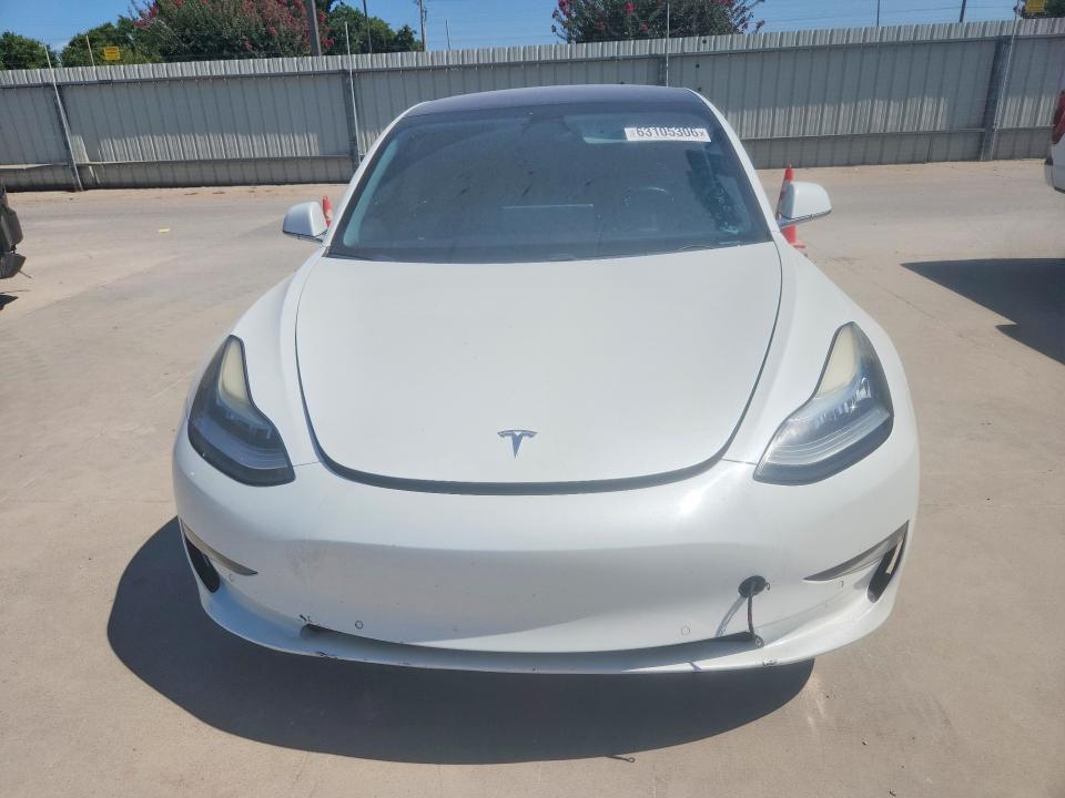 Продаж на аукціоні авто 2018 Tesla Model 3, vin: 5YJ3E1EAXJF020524, номер лоту: 63105306