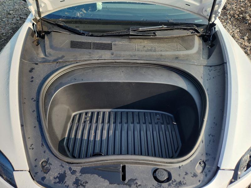 61310606 :رقم المزاد ، 5YJ3E1EA5SF980397 vin ، 2025 Tesla Model 3 مزاد بيع