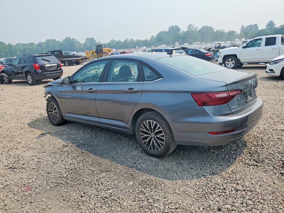 61340296 :رقم المزاد ، 3VWC57BU0MM009529 vin ، 2021 Volkswagen Jetta مزاد بيع