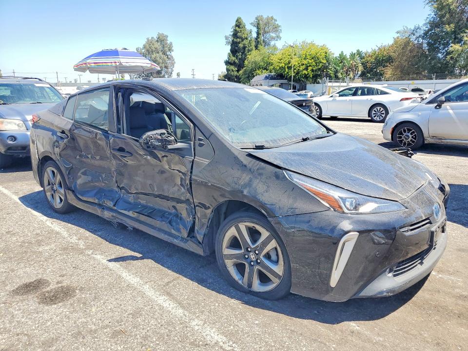 61705146 :رقم المزاد ، JTDKAMFU7N3178551 vin ، 2022 Toyota Prius مزاد بيع