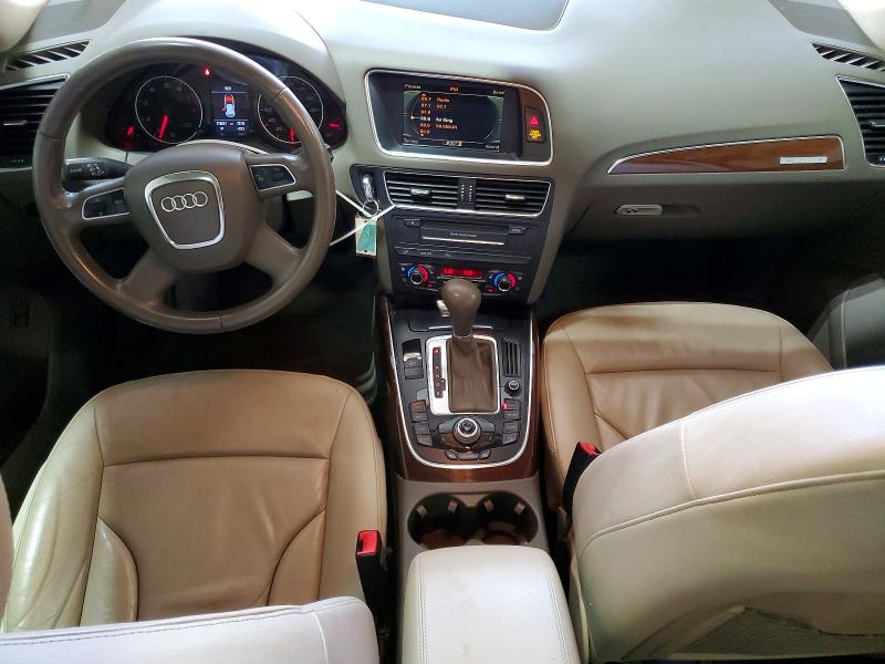 60614186 :رقم المزاد ، WA1LKAFP5AA008036 vin ، 2010 Audi Q5 مزاد بيع