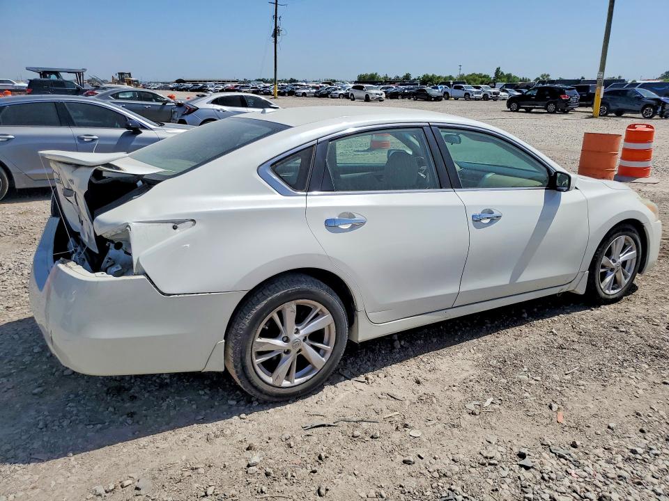 Aukcja sprzedaży 2015 Nissan Altima, vin: 1N4AL3AP4FC221204, numer aukcji: 61909216
