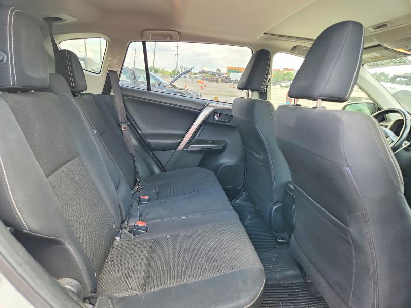 Продажа на аукционе авто 2017 Toyota Rav4, vin: JTMRFREV5HJ113110, номер лота: 62842266