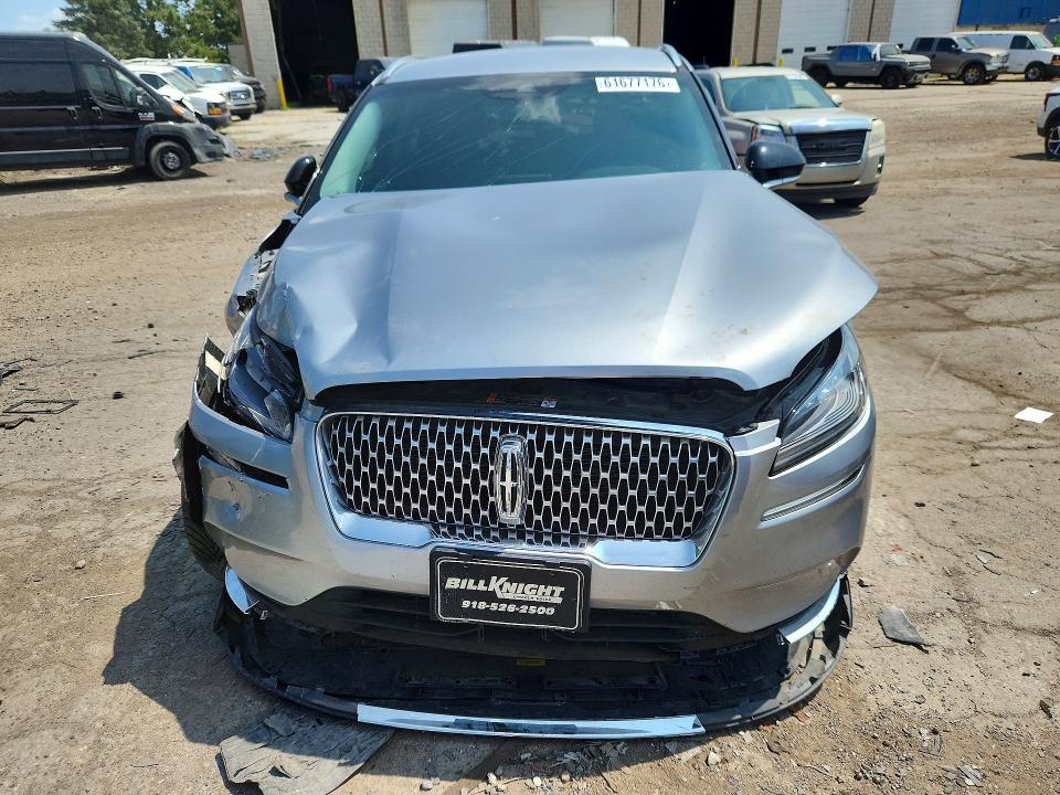61677176 :رقم المزاد ، 5LMCJ1C94MUL07303 vin ، 2021 Lincoln Corsair مزاد بيع