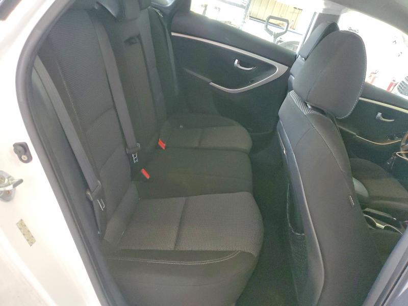 2014 Hyundai Elantra Gt მანქანა იყიდება აუქციონზე, vin: KMHD35LH5EU190879, აუქციონის ნომერი: 62407366