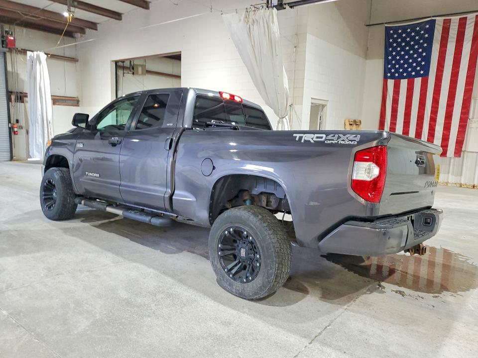 Auction sale of the 2016 Toyota Tundra, vin: 5TFUY5F1XGX576235, lot number: 61766356
