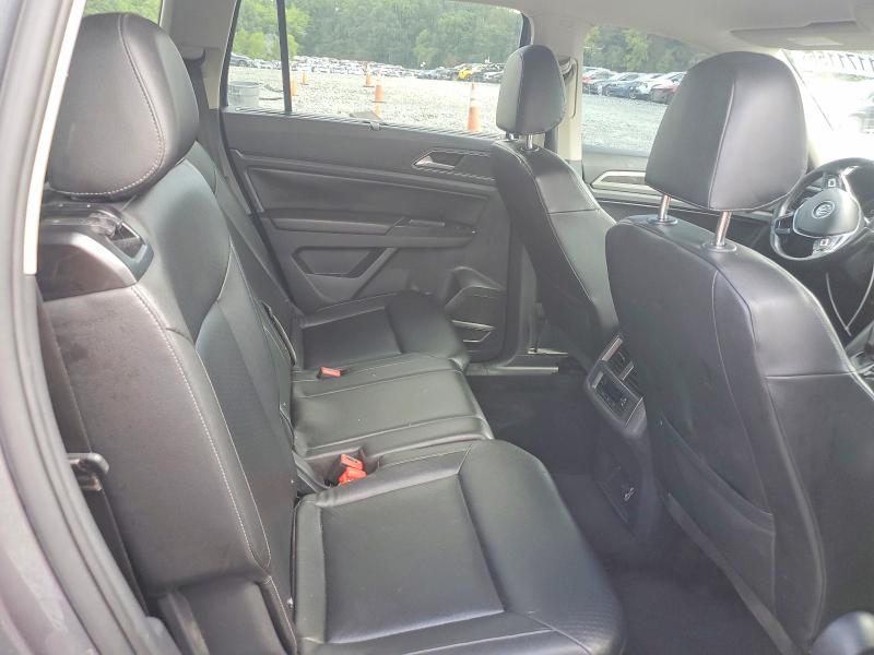 61171156 :رقم المزاد ، 1V2LR2CA5JC535911 vin ، 2018 Volkswagen Atlas مزاد بيع