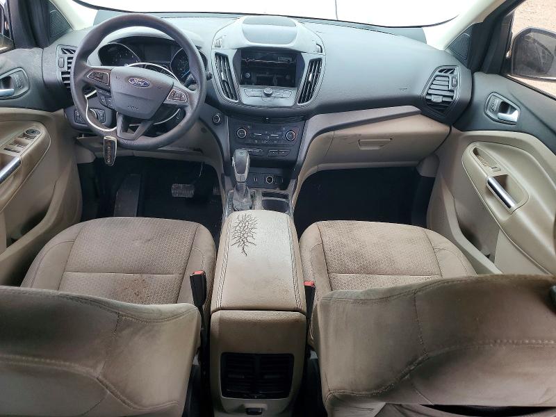 60632096 :رقم المزاد ، 1FMCU0GDXKUA89335 vin ، 2019 Ford Escape مزاد بيع