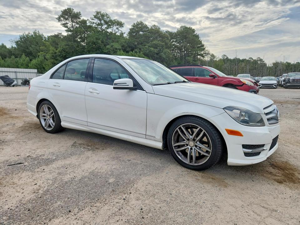 Aukcja sprzedaży 2013 Mercedes-benz C, vin: WDDGF8AB6DR271678, numer aukcji: 62328496