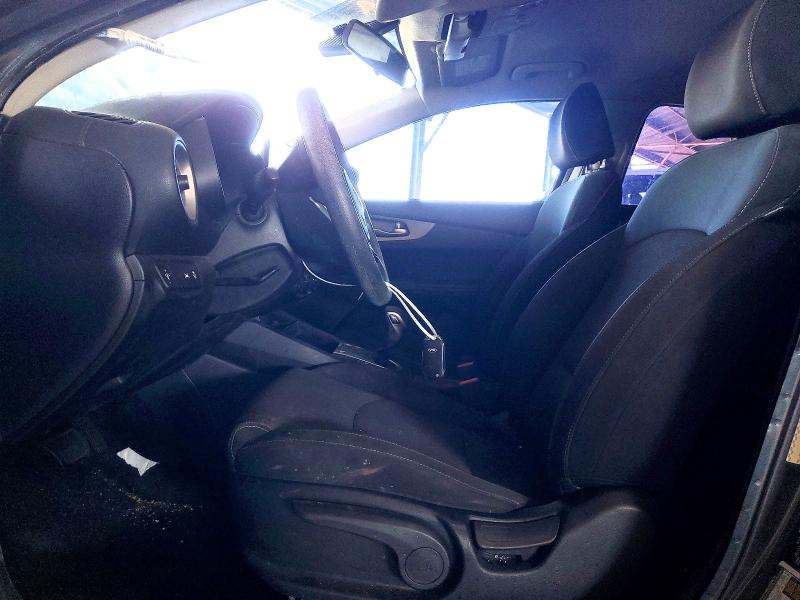 60604856 :رقم المزاد ، 3KPF24AD7ME387625 vin ، 2021 Kia Forte مزاد بيع