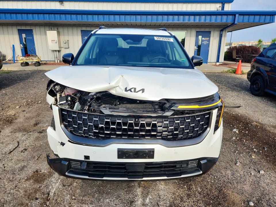 59735556 :رقم المزاد ، KNDNE5KA6S6034244 vin ، 2025 Kia Carnival Hybrid مزاد بيع