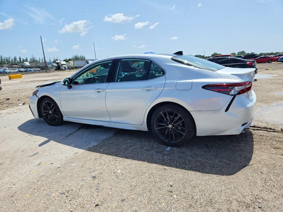 Auction sale of the 2021 Toyota Camry, vin: 4T1K61AK2MU566667, lot number: 60948026