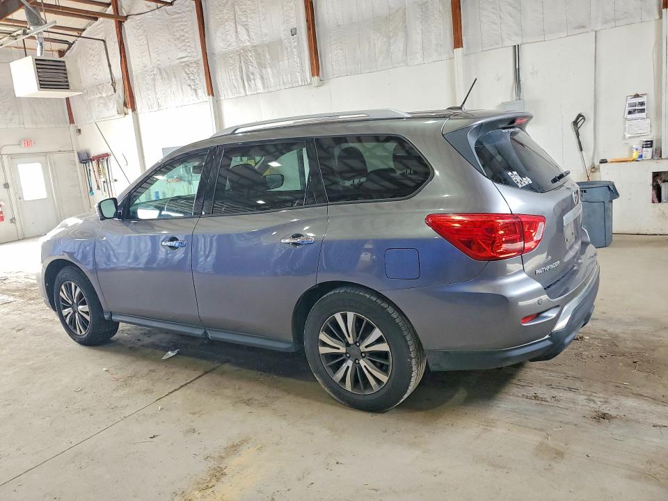 Продажа на аукционе авто 2017 Nissan Pathfinder, vin: 5N1DR2MM1HC673885, номер лота: 62607616